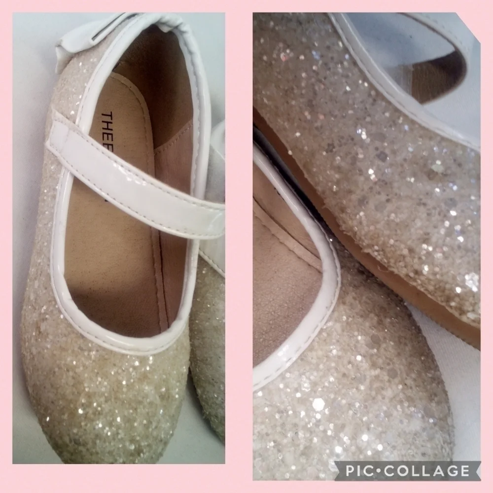 Sliver cream baby shoes